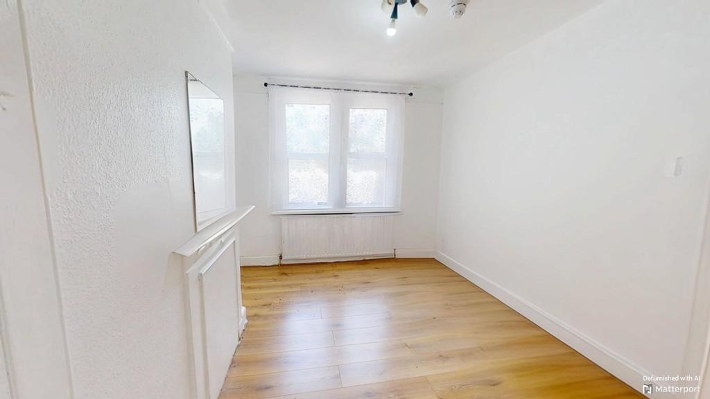 1454b-London-Road-07012025 154545 defurnished
