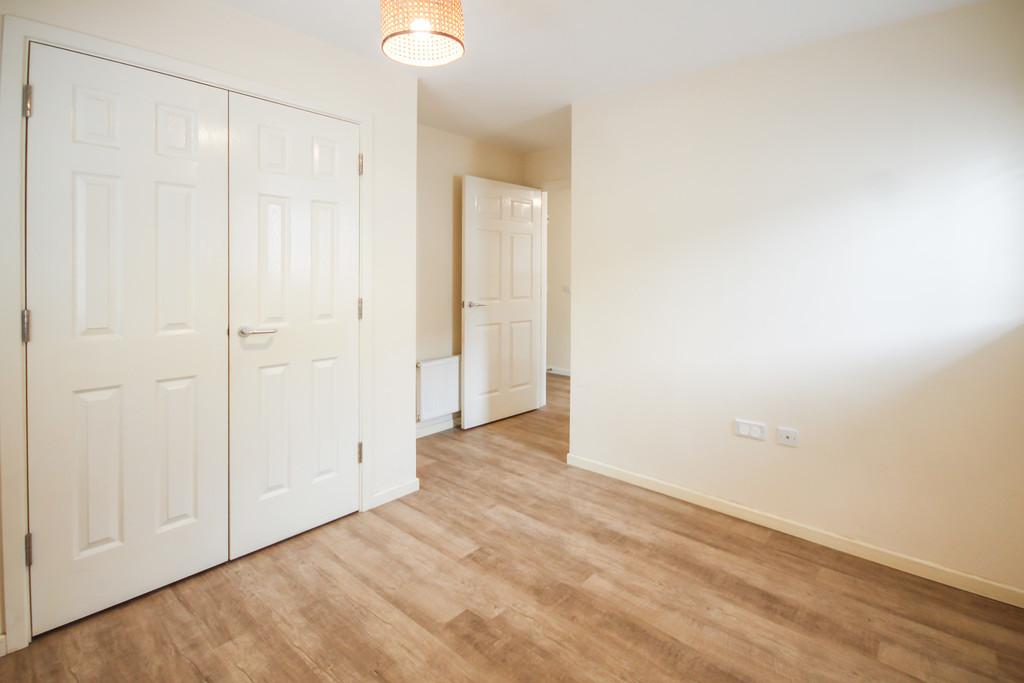 12 Balmoral - Redone Small-10