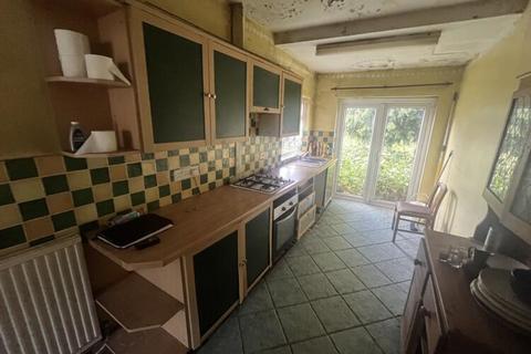 3 bedroom semi-detached house for sale, Saffron Lane, Leicester