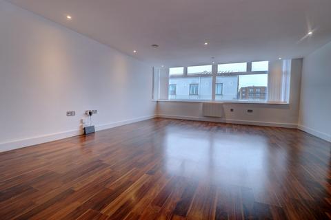 2 bedroom apartment to rent, Cheapside, Berkshire RG1