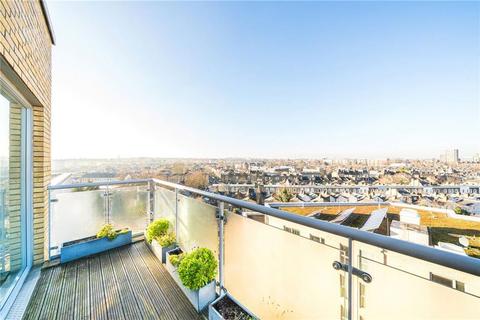 2 bedroom flat for sale, Loughborough Park, London SW9