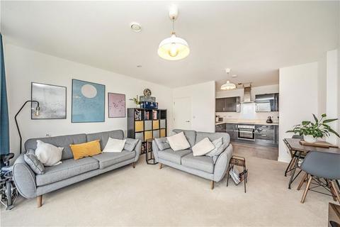 2 bedroom flat for sale, Loughborough Park, London SW9