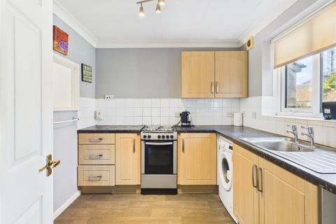 2 bedroom retirement property for sale, Burlington Gardens, Bridlington