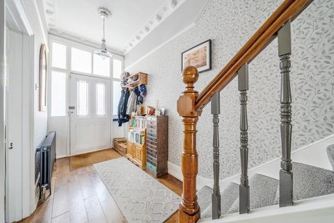 6 bedroom semi-detached house for sale, Baring Road, London, SE12