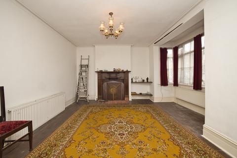 4 bedroom semi-detached house for sale, Queens Road, Broadstairs, CT10