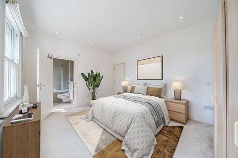The Chase, Clapham, London, SW4