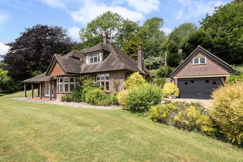 5 bedroom detached house for sale, High Lane, Warlingham, Surrey