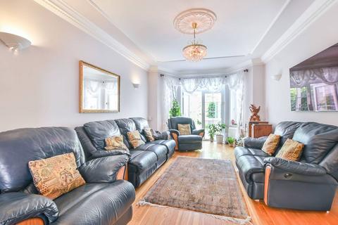 undefined, Peter Avenue, Willesden Green, London, NW10