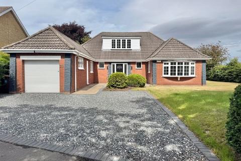 3 bedroom detached bungalow for sale, CHEAPSIDE, WALTHAM