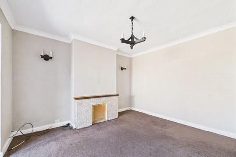 90 Oxbarn Avenue, Wolverhampton, WV3 7HG