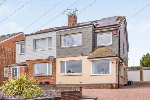 4 bedroom semi-detached house for sale, Woodfield Avenue, Farlington