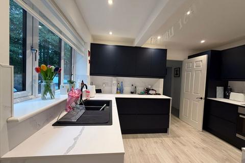 3 bedroom detached bungalow for sale, Sandhurst Road, Four Oaks, Sutton Coldfield, B74 4UE