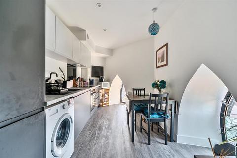 1 bedroom apartment for sale, Ellis Court, Kingswood, Bristol