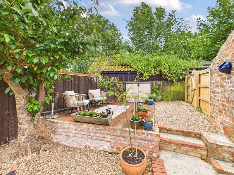 Enclosed Rear Garden