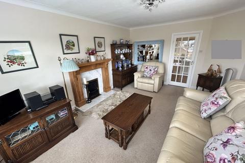3 bedroom detached house for sale, Aber Drive, Craigside