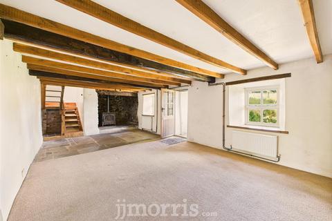 3 bedroom property with land for sale, Crymych