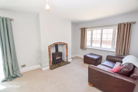 3 bedroom semi-detached house for sale, Fletchers Lane, Lymm, WA13