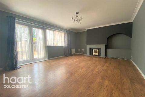 3 bedroom semi-detached house to rent, Wivenhoe