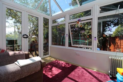 3 bedroom semi-detached house for sale, Rosyth Road, Southampton SO18