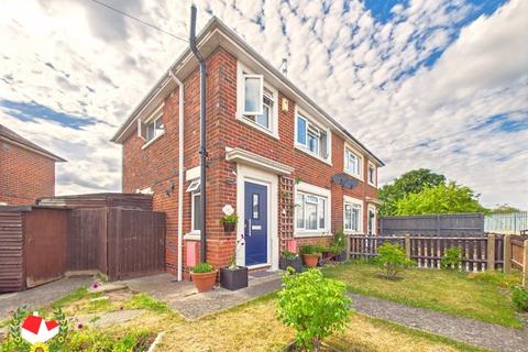 3 bedroom semi-detached house for sale, Malmesbury Road, Gloucester