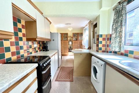 4 bedroom detached house for sale, Arnewood Road, Southbourne