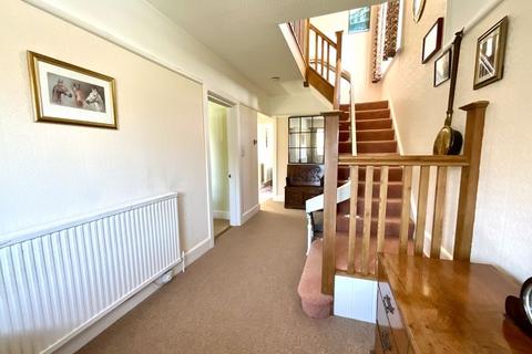4 bedroom detached house for sale, Arnewood Road, Southbourne
