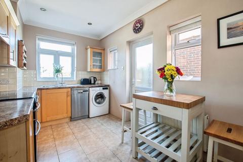 3 bedroom detached house for sale, Leybourne Avenue, Bournemouth BH10