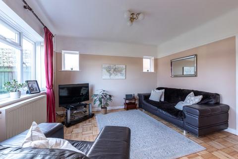 3 bedroom detached house for sale, Leybourne Avenue, Bournemouth BH10