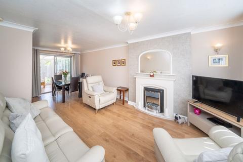 4 bedroom semi-detached house for sale, Claydon Road, Kingswinford DY6