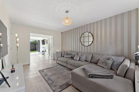 4 Meadow Nook, Astley, Manchester, M29 7SF