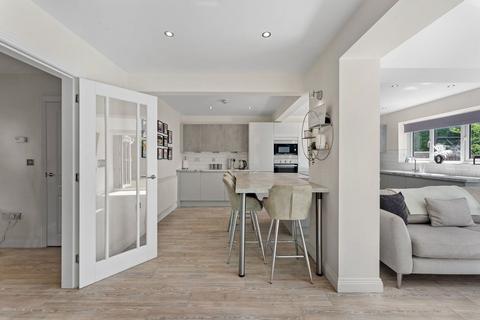 4 Meadow Nook, Astley, Manchester, M29 7SF