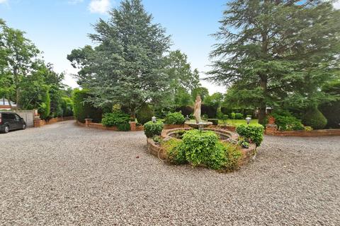 2 bedroom duplex for sale, Hall Park, North Ferriby HU14