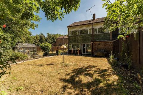 4 bedroom end of terrace house for sale, Contessa Close, Farnborough Village, Orpington, Kent, BR6 7ER