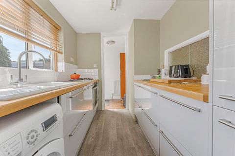 4 bedroom end of terrace house for sale, Contessa Close, Farnborough Village, Orpington, Kent, BR6 7ER