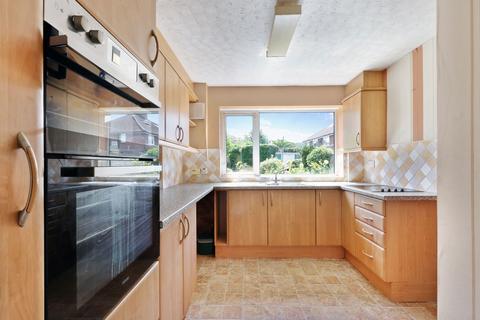 21 Beeches Road, Charlton Kings, Cheltenham, GL53 8NG