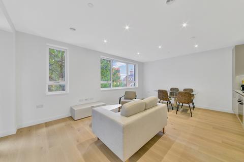 1 bedroom flat for sale, Walworth Square, Elephant & Castle, London, SE17