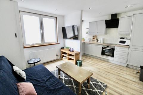 undefined, John Street, Top Floor Right, AB25 1BT