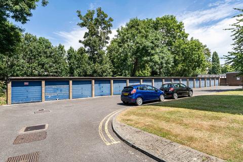 1 bedroom flat for sale, Albemarle Road, Beckenham BR3