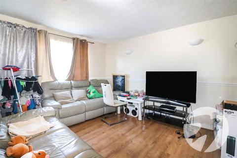 15 Brook Vale, Erith, DA8 1JP
