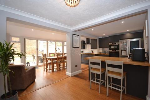 undefined, Canham Close, Kimpton