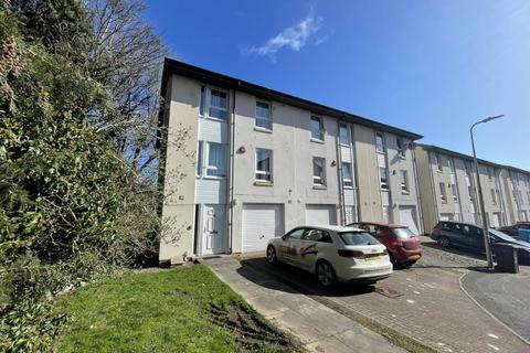 5 bedroom house to rent, 22 Friary Gardens, ,