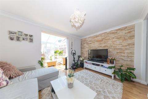 8 Birtley Croft, Luton, LU2 9TR