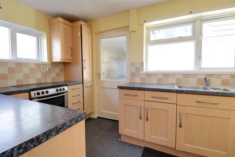 39 Broad Park, Launceston, PL15 8DS