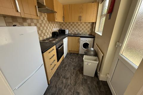 4 bedroom house to rent, Nottingham NG7