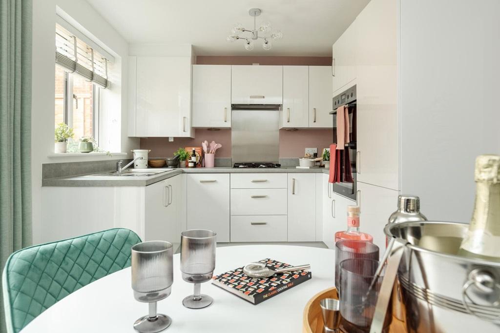 Modern kitchen designs to choose from with lots...