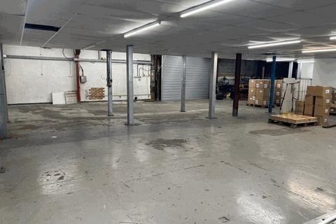 Warehouse to rent, Central Way Feltham TW14 0UZ