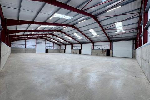 Warehouse to rent, Unit A, Godington Buildings Bicester OX27 9AE