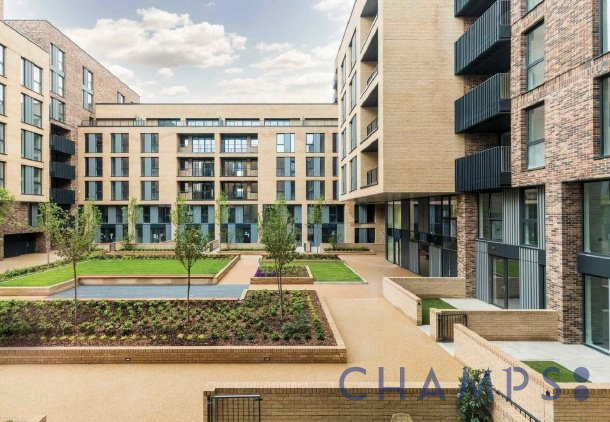 3bed for rent in Greyhound Parade