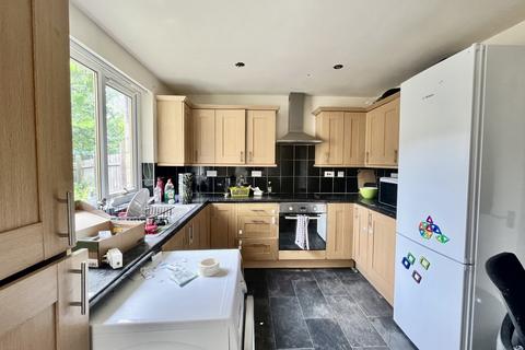 28 Bridgegate, Barnard Castle, DL12 8QF
