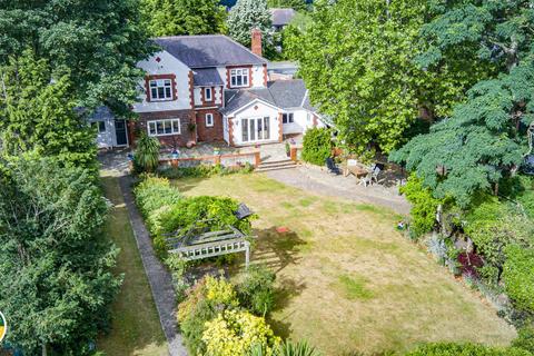 135 Bawtry Road, Bessacarr, Doncaster, DN4 7AH